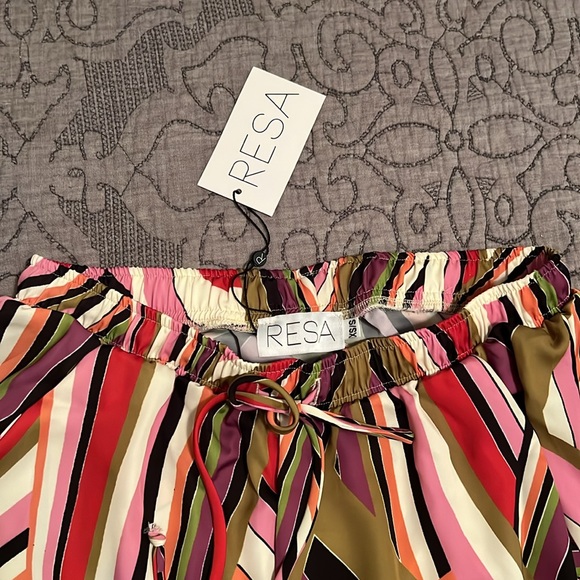 RESA - 2 piece set Odesza, Emma bralette top with Chase wide leg pants. - Picture 3 of 6